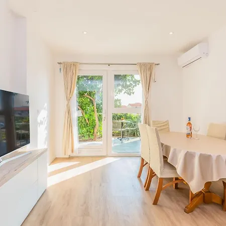 Apartments Maestral Makarska Exterior photo