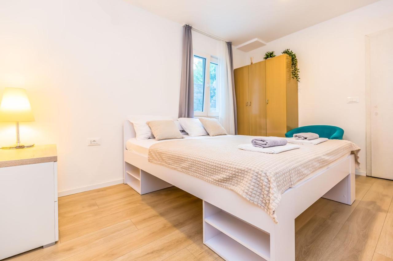 Maestral Apartment Makarska