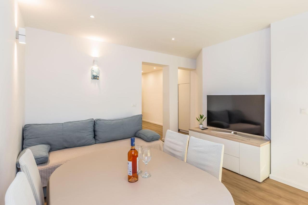 Apartment Maestral